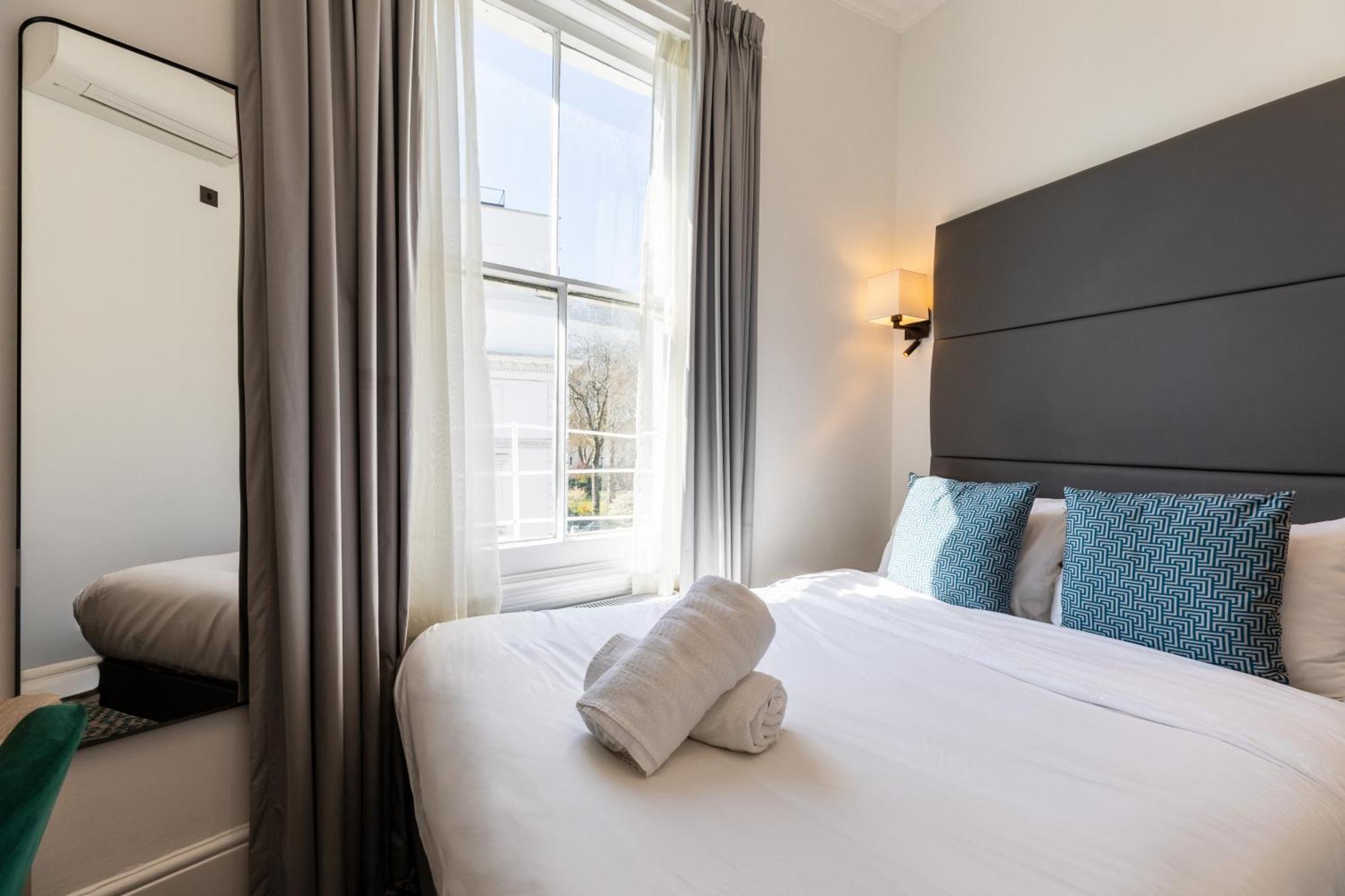 The Chapter Hotels - The J Hyde Park London Exterior photo