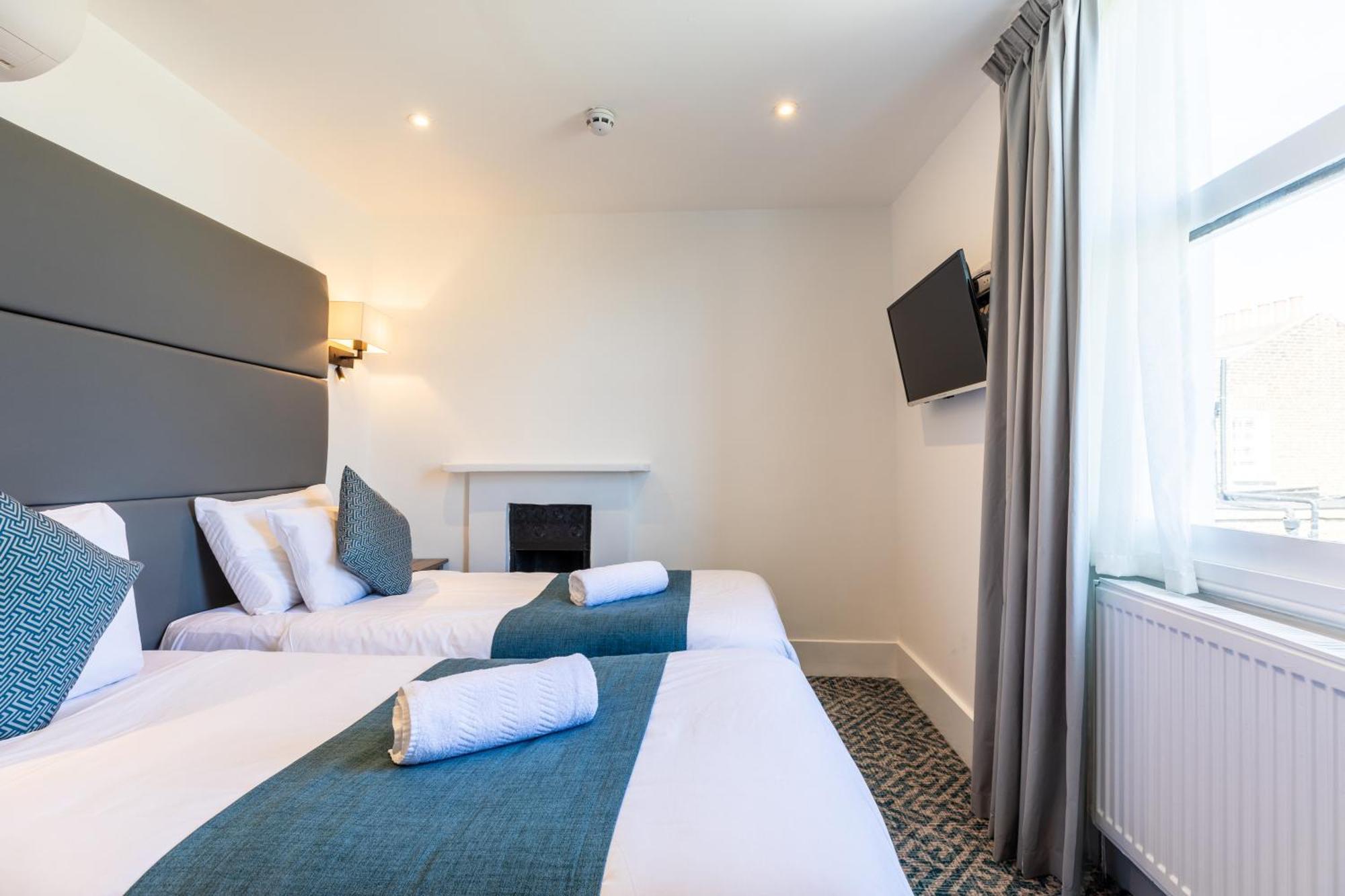 The Chapter Hotels - The J Hyde Park London Exterior photo